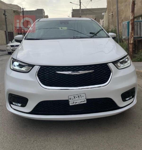 Chrysler for sale in Iraq